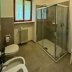 度假居 With Pool Overlooking Maggiore Gignese