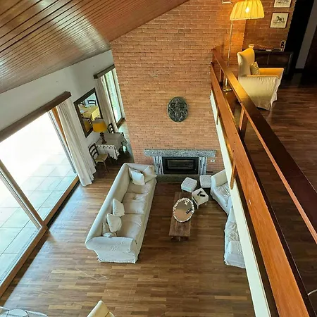 Ferienhaus With Pool Overlooking Maggiore Gignese