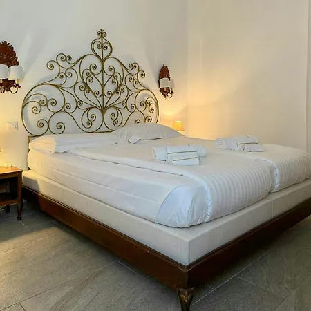 Ferienhaus With Pool Overlooking Maggiore Gignese