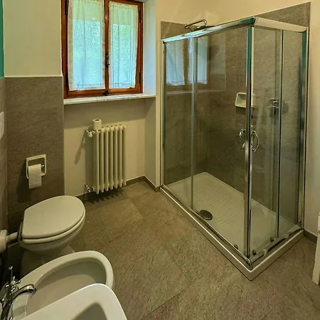 Ferienhaus With Pool Overlooking Maggiore Gignese