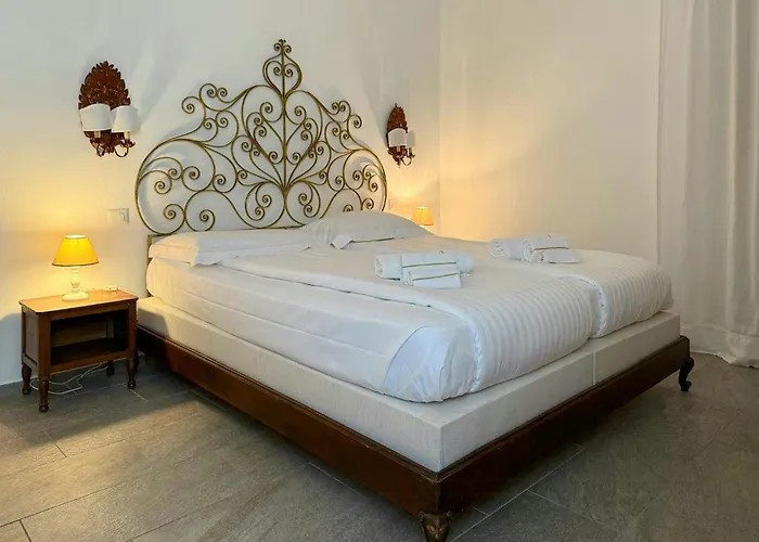 Dom wakacyjny With Pool Overlooking Maggiore Gignese