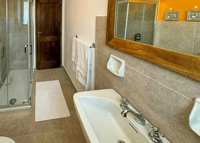 Dom wakacyjny With Pool Overlooking Maggiore *